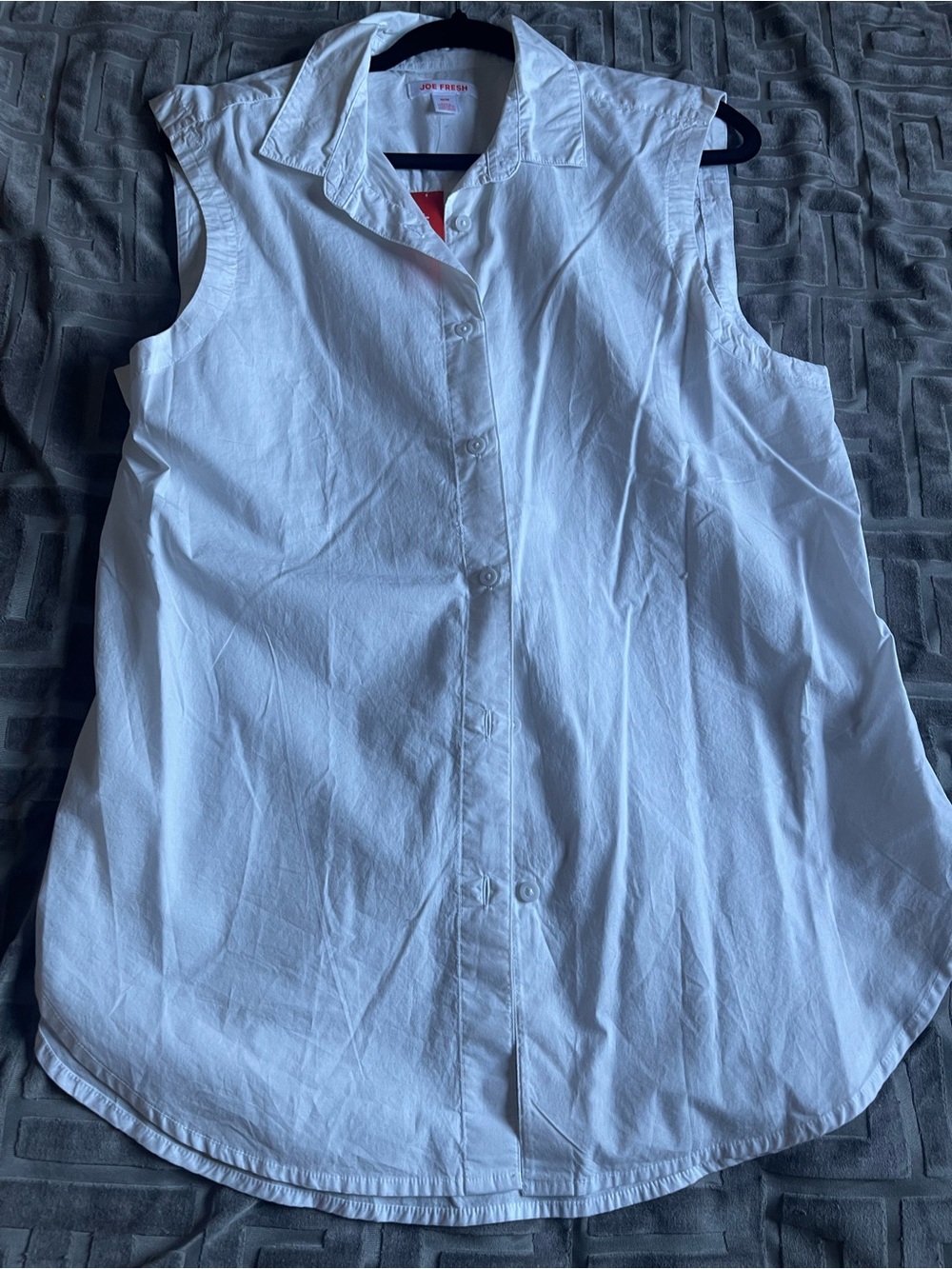 Joe Fresh White Sleeveless Button-Down Shirt with Collar